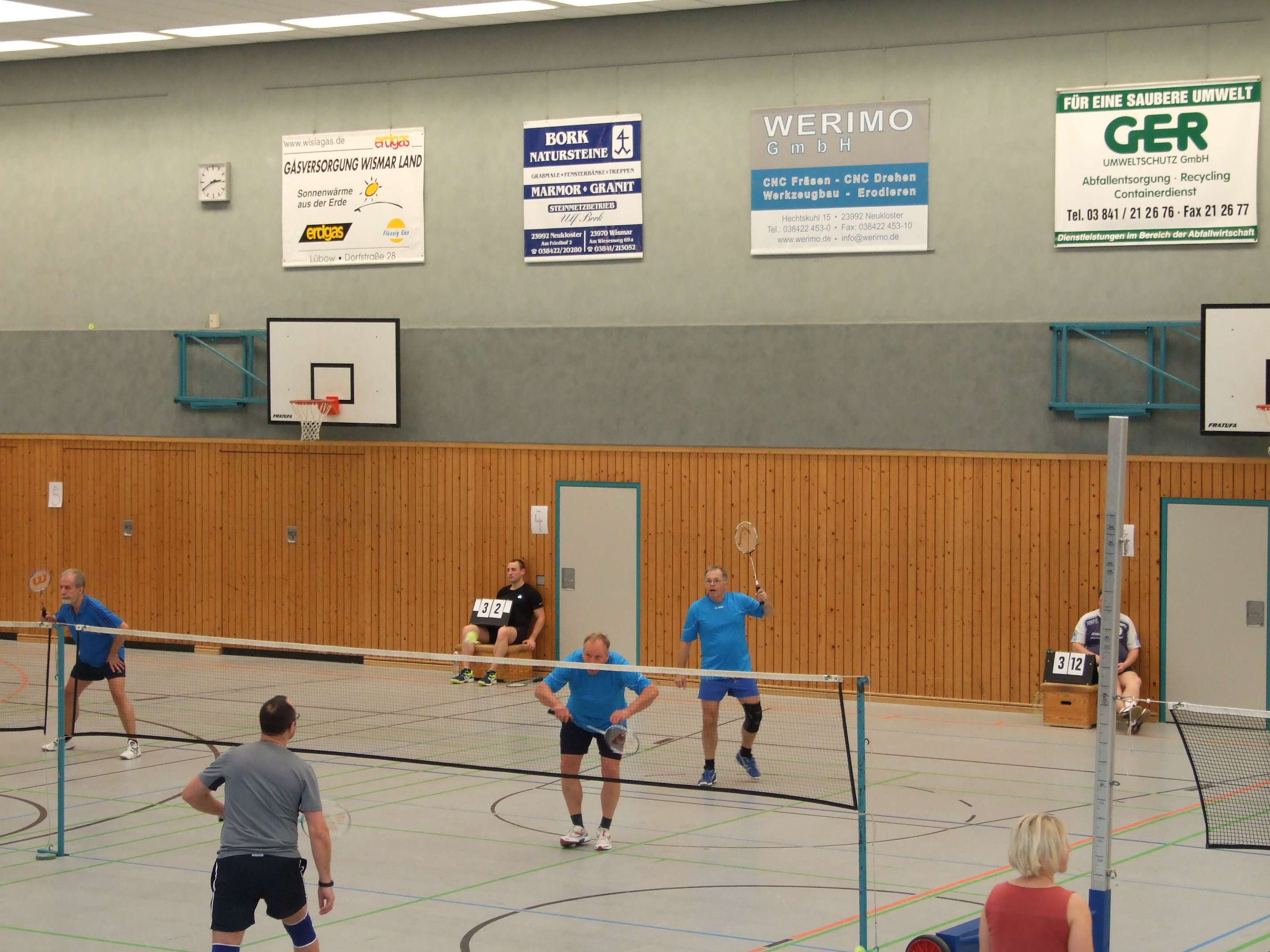 http://www.vflneukloster.de/media/badminton/Turnier 28.01.2017/DSCF0228.JPG